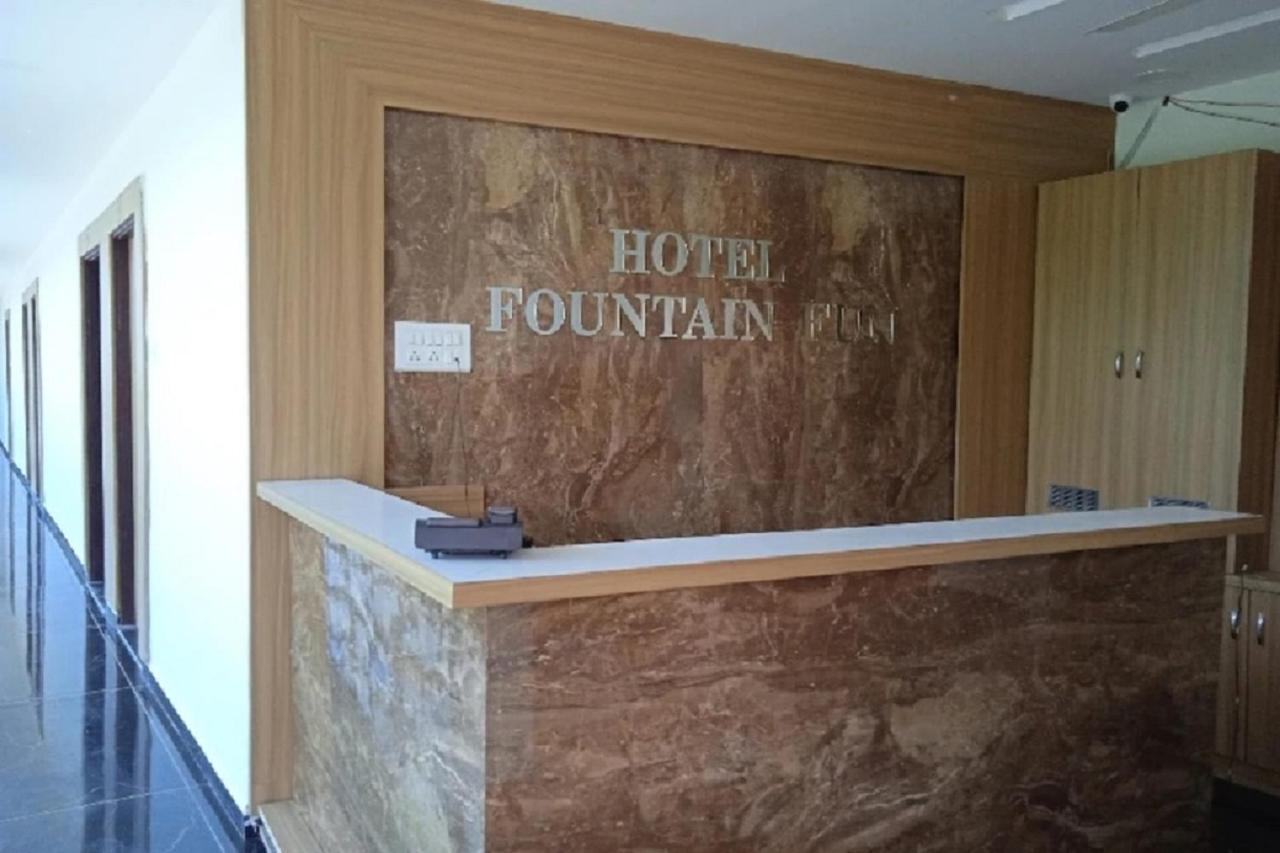 Hotel Fountain Fun Patan  Екстер'єр фото